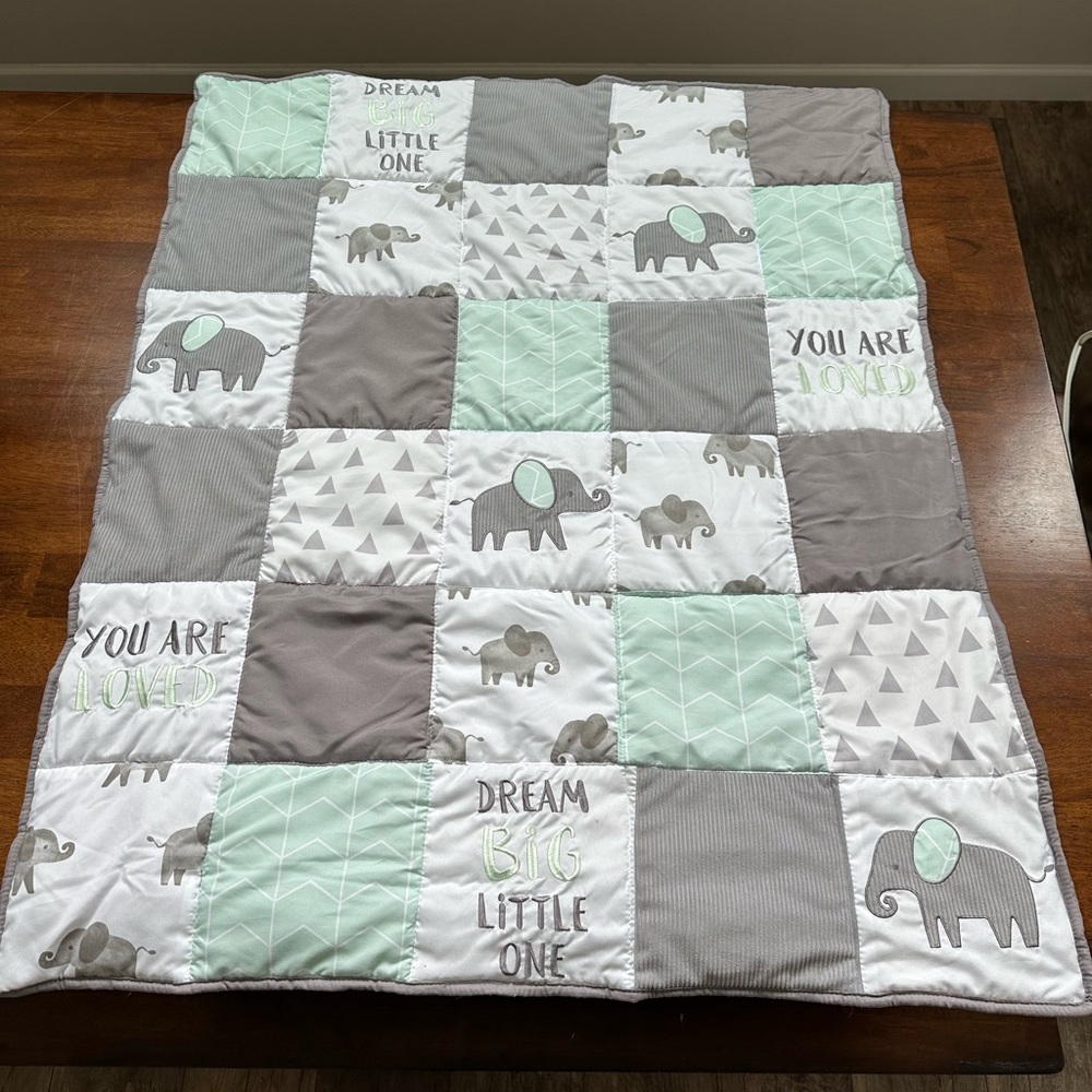 6 Pc Elephant You Are So Loved Crib Bedding and Wall Hangings LN